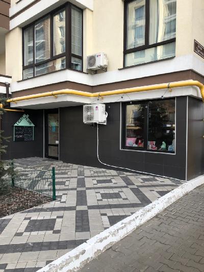 - фото нерухомості